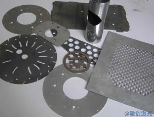 50瓦光纖激光打標機可以打鏤空的嗎(圖3)